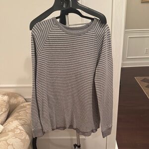 American Eagle Gray Striped Long Sleeve Top